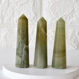 Green Aventurine Tower Point (Leadership and Good Fortune)