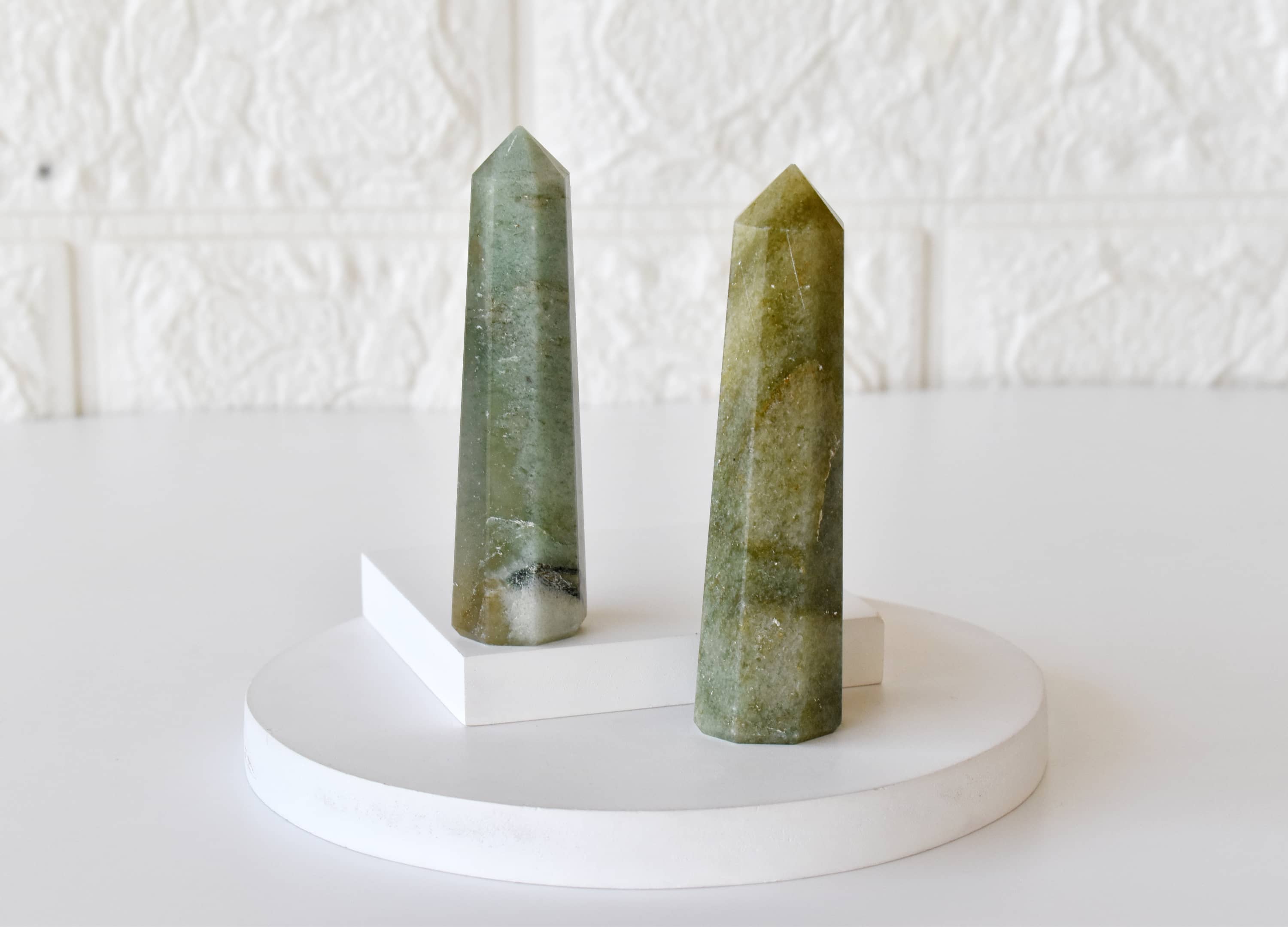 Green Aventurine Tower Point (Leadership and Good Fortune)